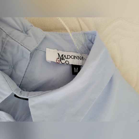 Madonna & Co. Ruffle , asymmetrical shirt size medium - Picture 4 of 8